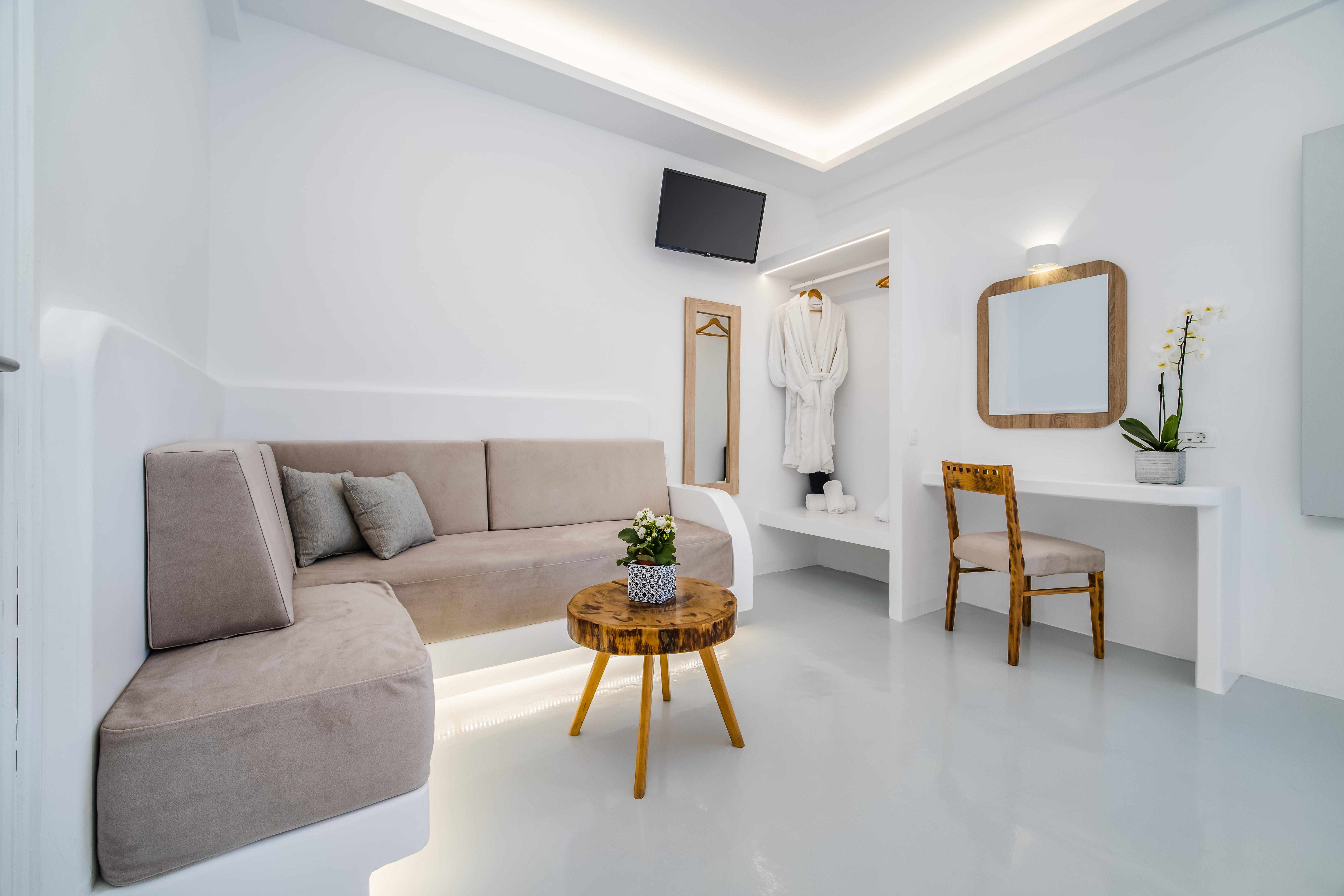Serenita Luxury Suites Akrotiri  Exterior photo