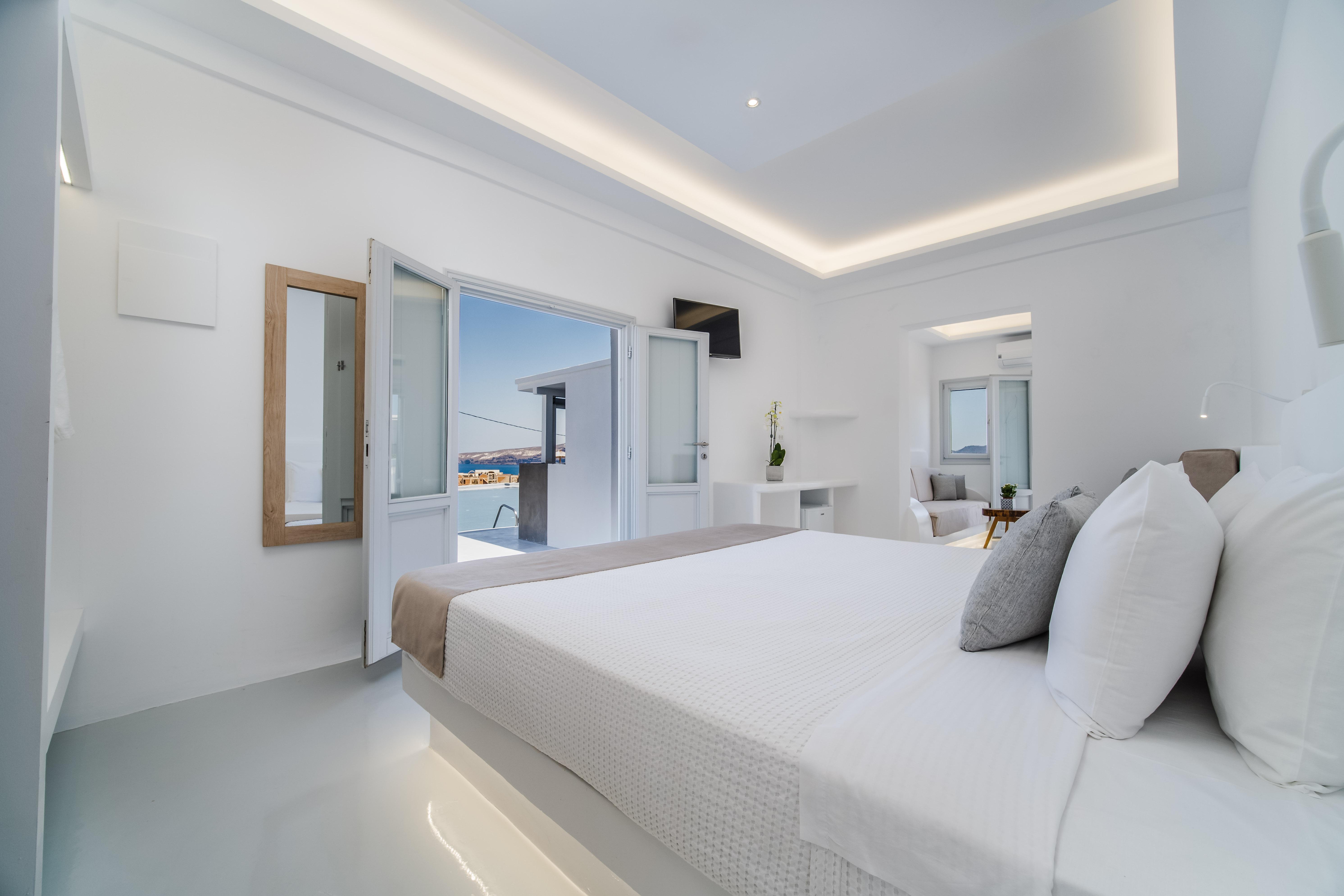 Serenita Luxury Suites Akrotiri  Exterior photo