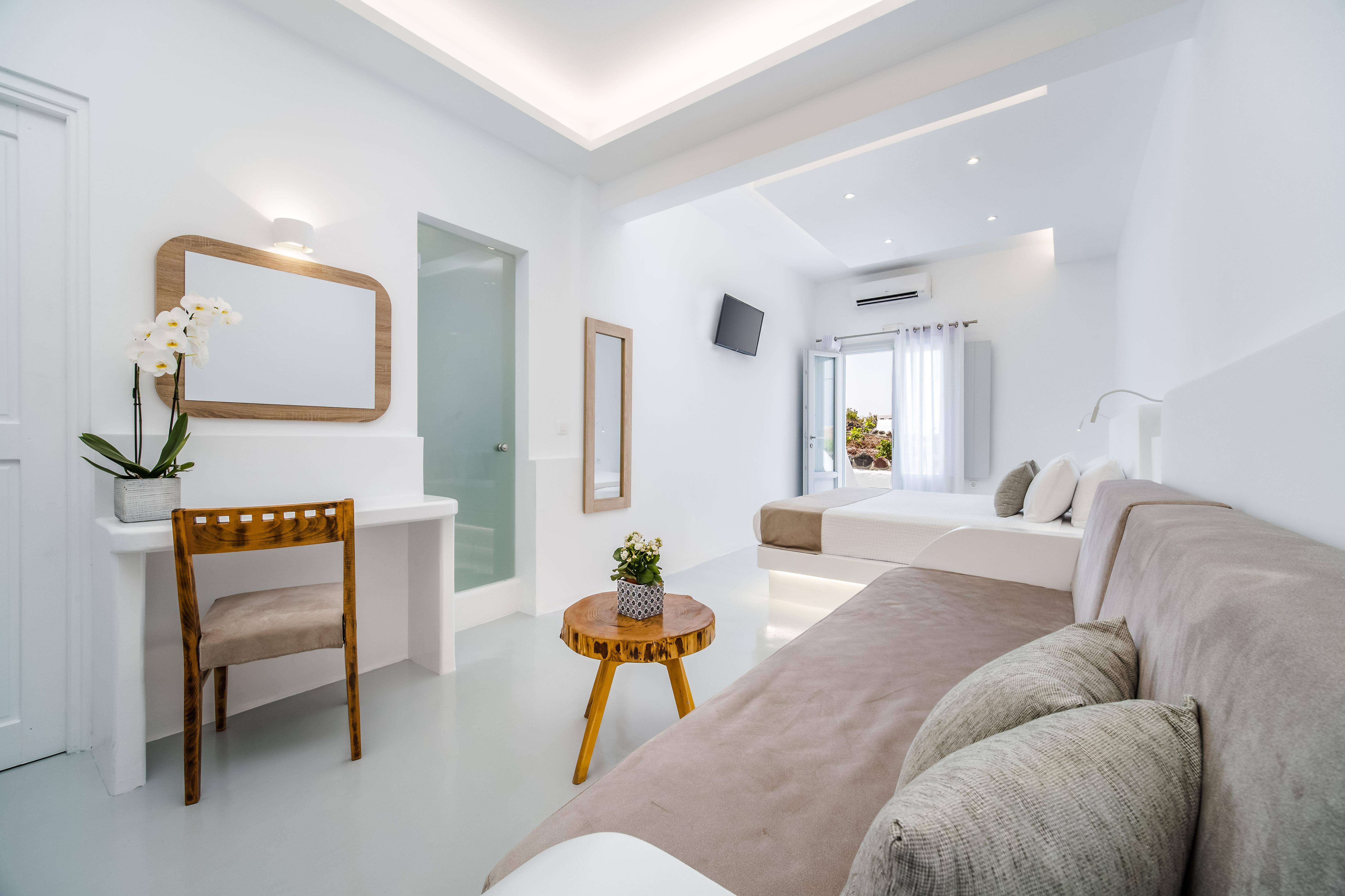 Serenita Luxury Suites Akrotiri  Exterior photo