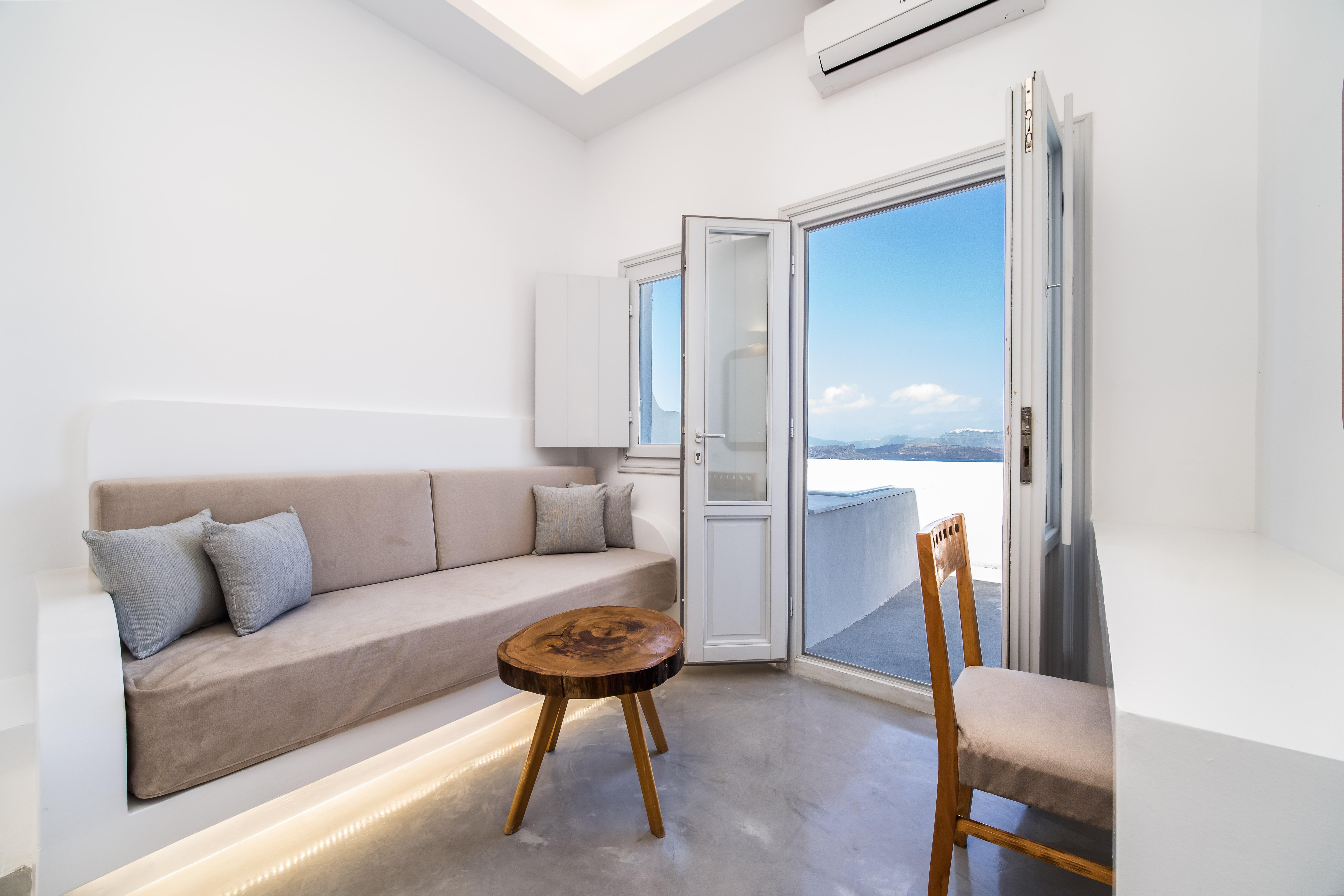 Serenita Luxury Suites Akrotiri  Exterior photo
